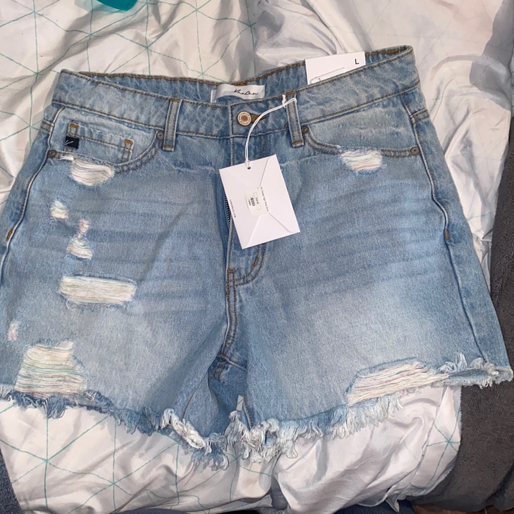 KanCan distressed shorts